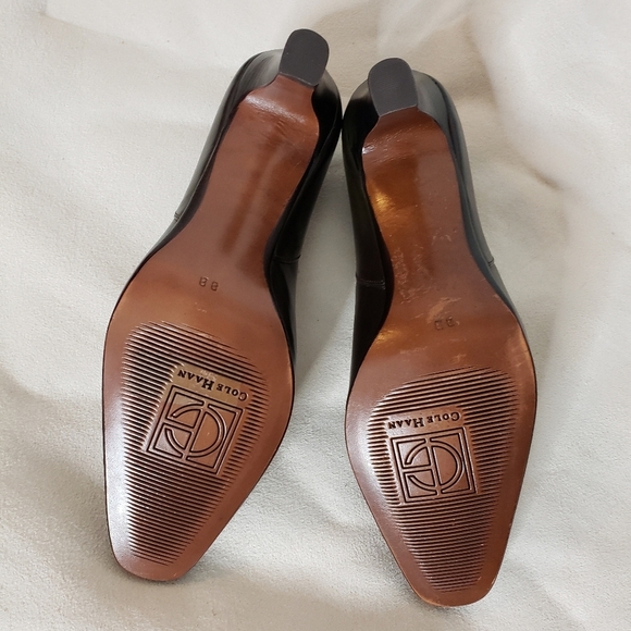 Vintage Cole Haan Leather Dark Brown Walking Heels Pristine Designer Luxury - Picture 9 of 13